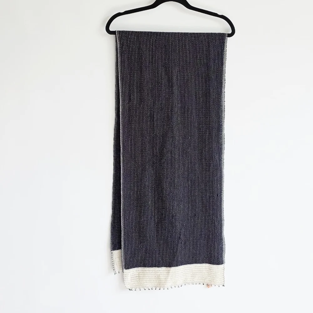 Kobo Oriza Japan Cream/Navy Knit Lightweight Rectangle Scarf Unisex
